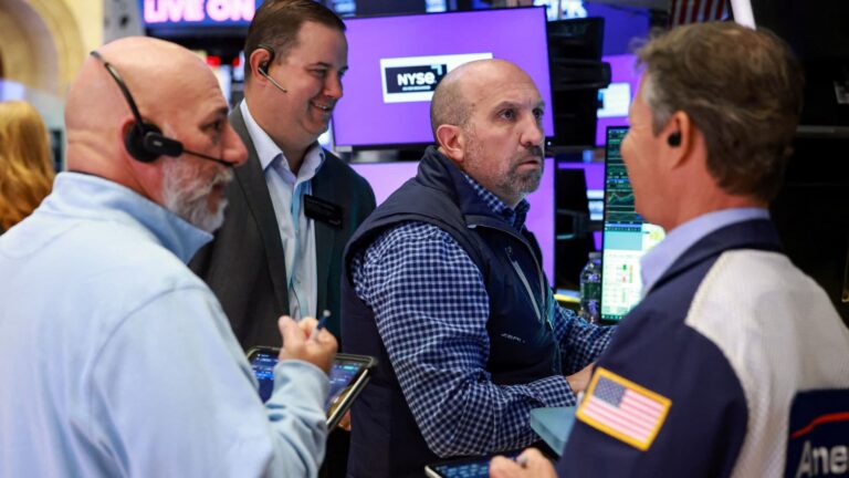 Spiking yields are spooking the stock market. These equities win when rates rise