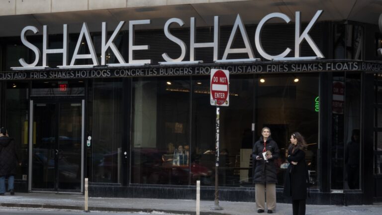 Shake Shack shares crater 30% after burger chain reports operating loss