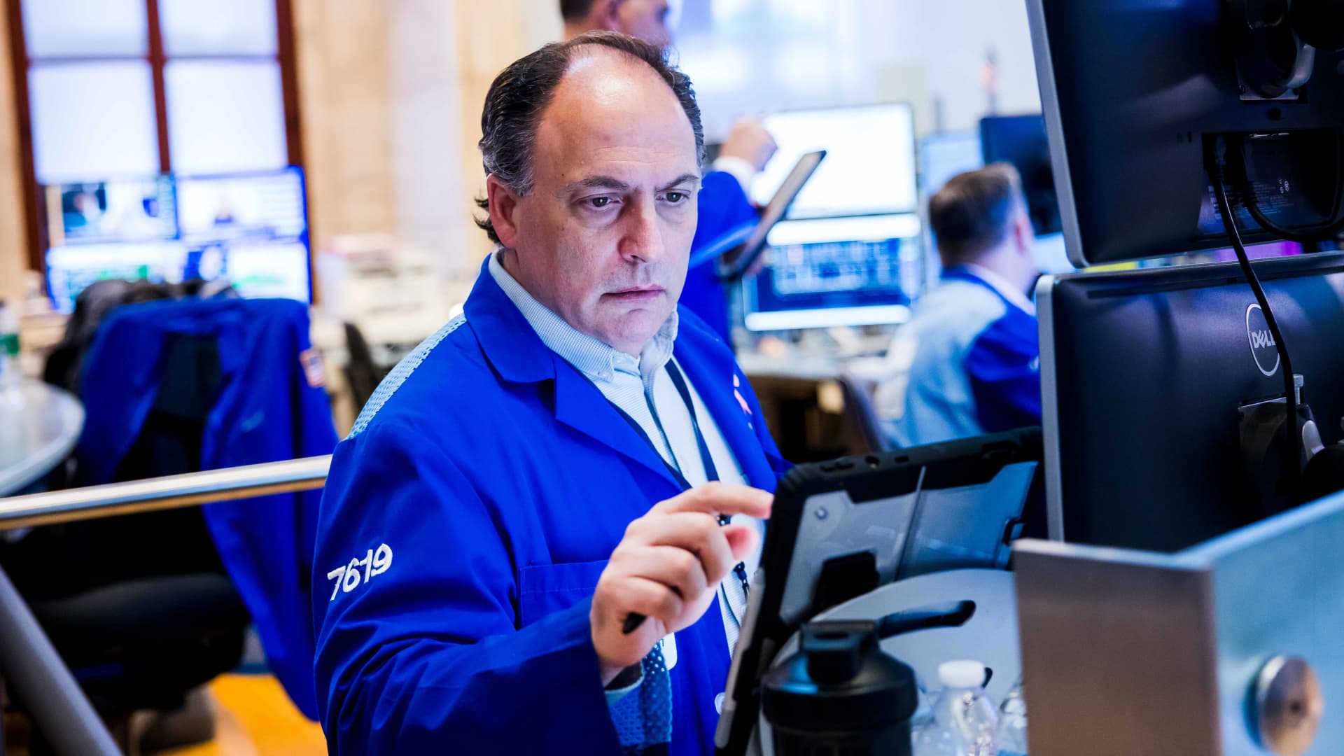This metal just set a new record, boosted by AI data center demand. Citi says it’s time to 'chase the move higher'