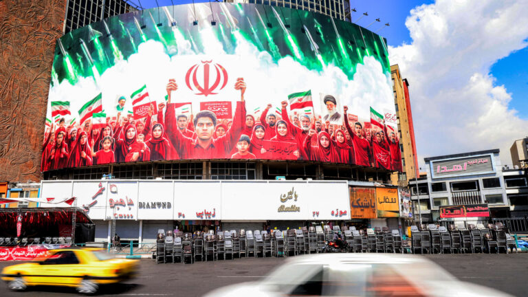 Iran threatens to extend conflict ‘beyond the region’ if U.S. and Israel resume attacks
