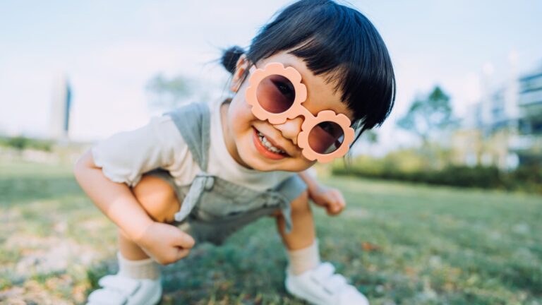 I’ve worked with over 1,000 kids—the ones with the best people skills use these 6 phrases
