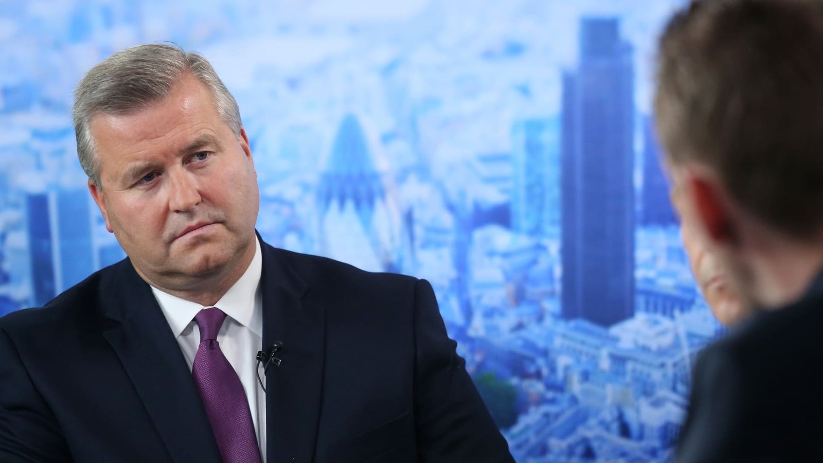 BP's ousted chairman Albert Manifold disputes accusations over his conduct