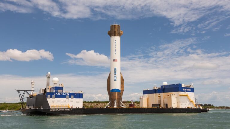 Blue Origin's New Glenn rocket explodes in testing