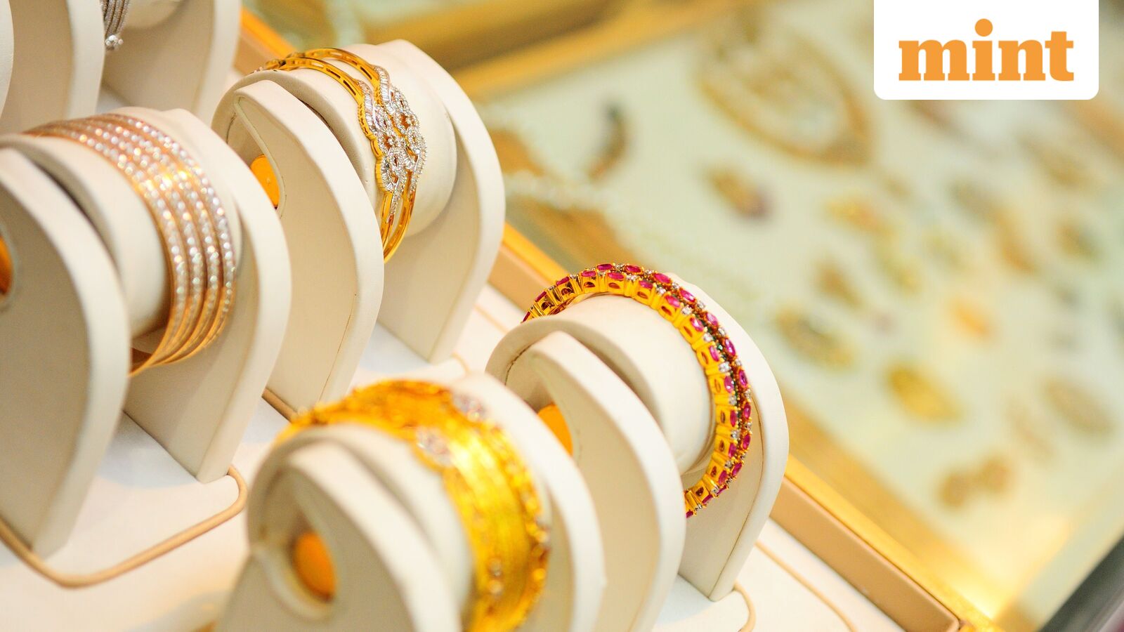 Gold rate today: MCX gold rate jumps above  ₹1.62 lakh per 10 grams, silver price rallies 6% after import duty hike