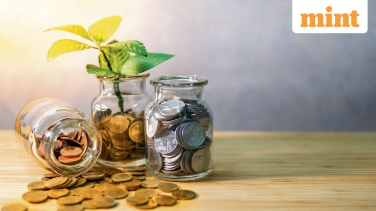 Lump sum vs SWP: What is the right way to withdraw money from mutual funds after retirement?