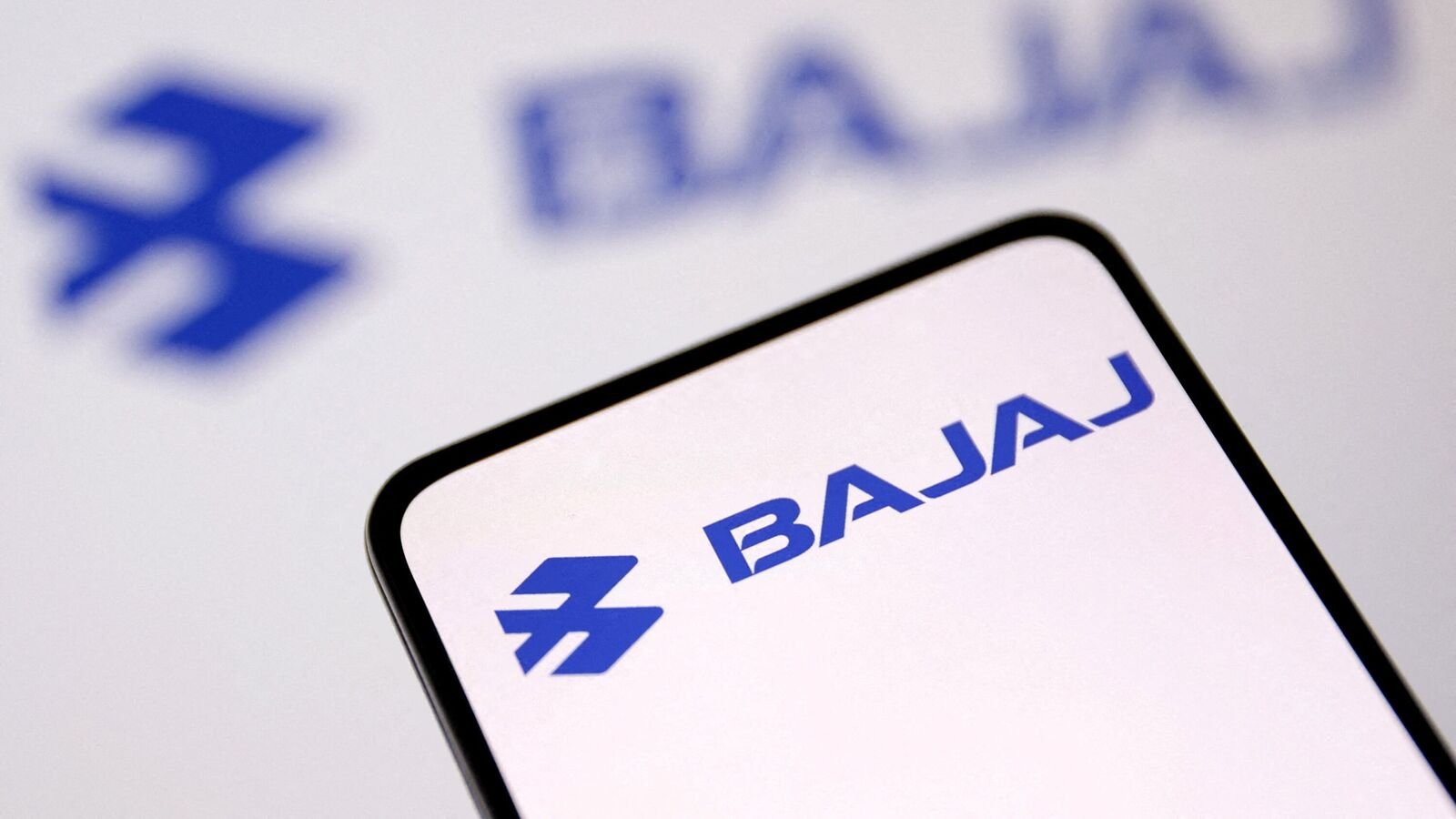 Bajaj Auto announces  ₹5,633 crore share buyback at  ₹12,000 apiece. Details here