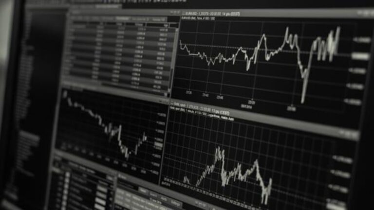 Railway PSU stock RVNL bags order from NMDC, West Central Railways worth over  ₹1000 crore; shares rise