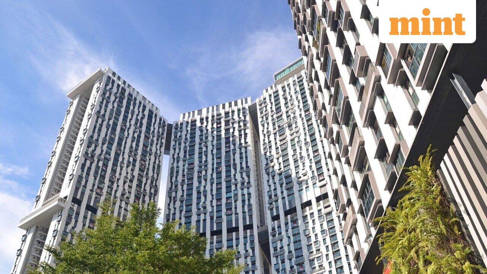 Prestige Estates Projects shares rangebound even as Q4 profit surges 10x to  ₹250 crore. Should you buy?