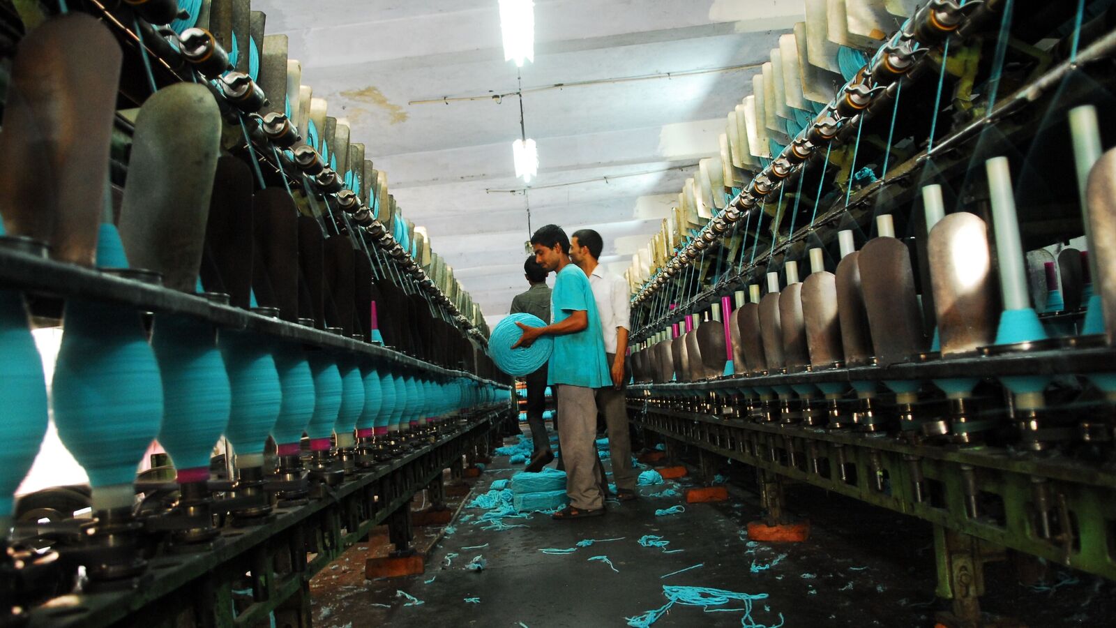 Trident Q4 Results: Revenue slips 12% YoY, net profit comes in at  ₹102 crore