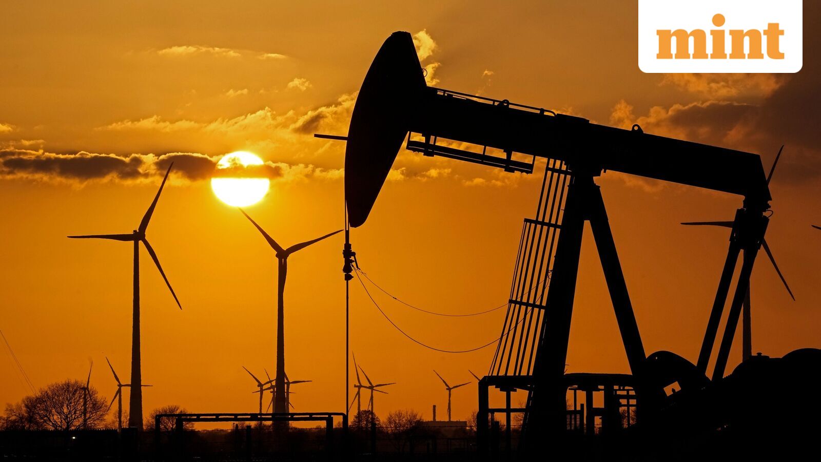 Crude oil prices rise for third session straight amid US-Iran war uncertainty; Brent crude above $110/bbl