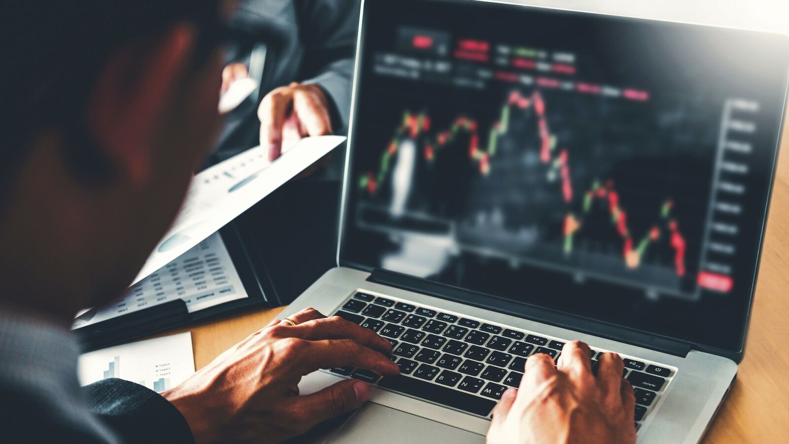Why are midcap stocks gaining momentum ongoing geopolitical tensions? Explained
