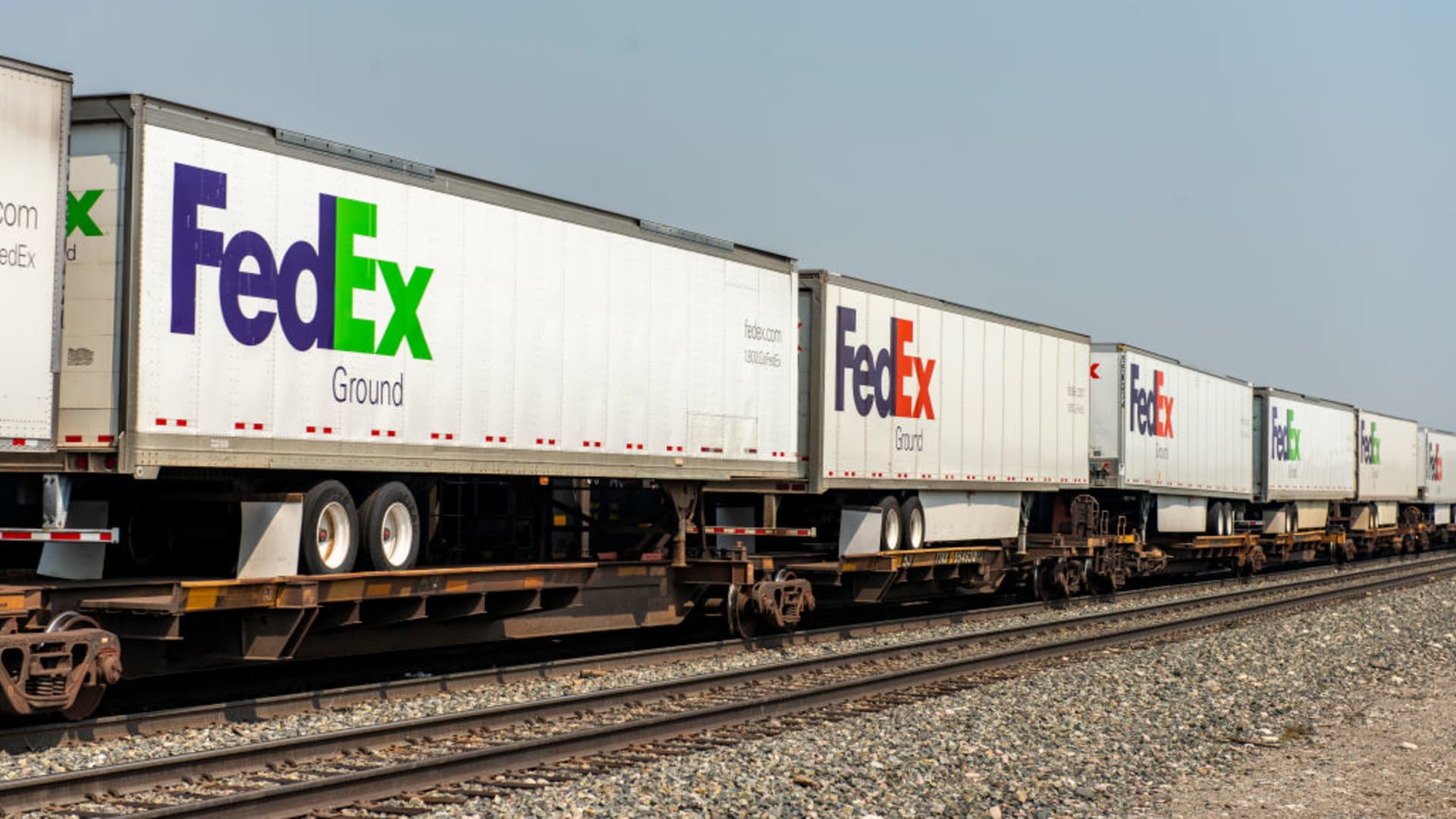 Stocks making the biggest moves midday: Super Micro, Cracker Barrel, Robinhood Markets, truckers & more