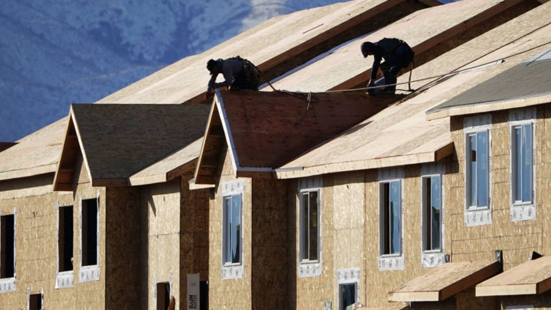 KBW upgrades Toll, citing the K-shaped housing market favoring the 'affluent'