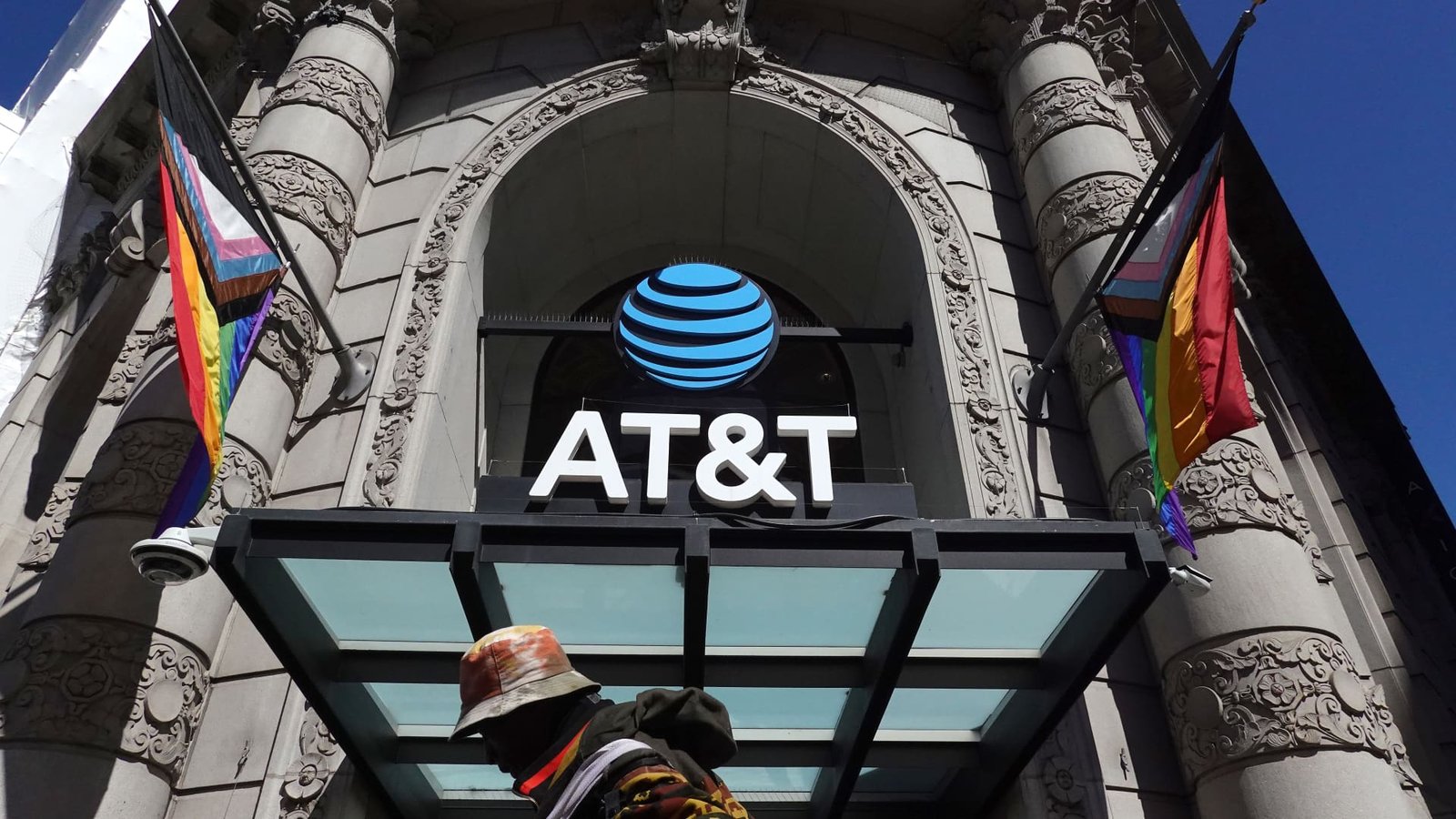 AT&T downgraded ahead of SpaceX IPO on coming broadband competition from Starlink