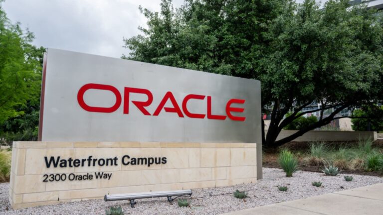 Oracle shares tumble on earnings. But there's a silver lining for our AI chip and power stocks