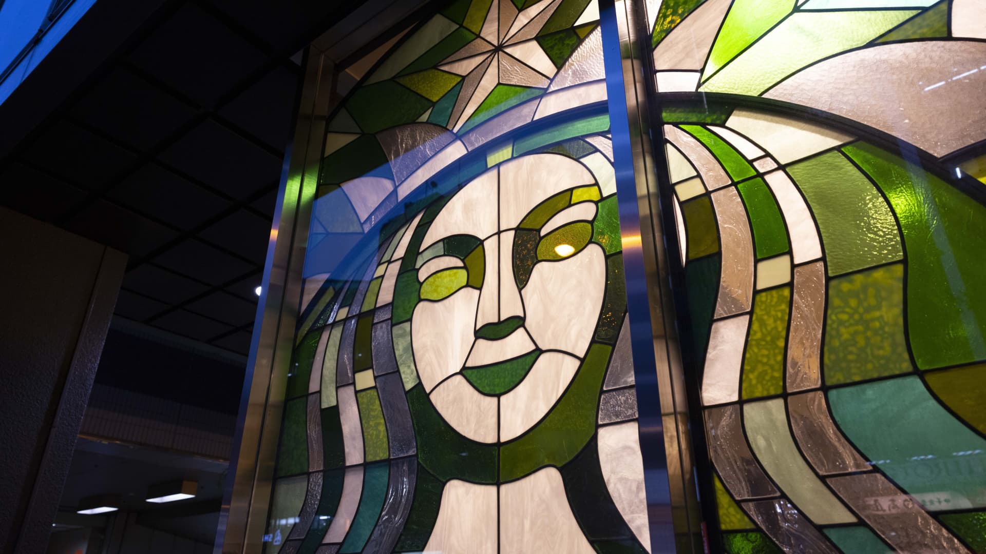 Starbucks stock is a bright spot in Wednesday's bleak market. Here's why