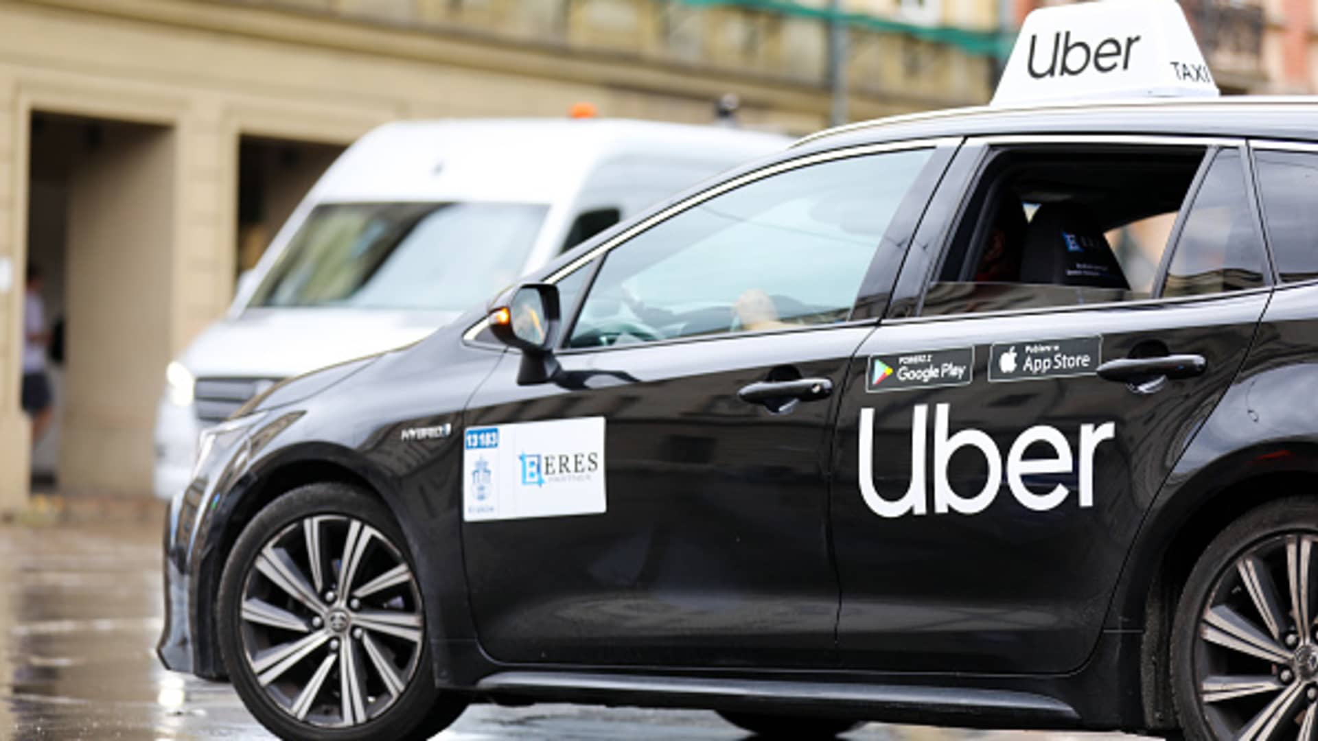 There's a compelling opportunity in this ridesharing name