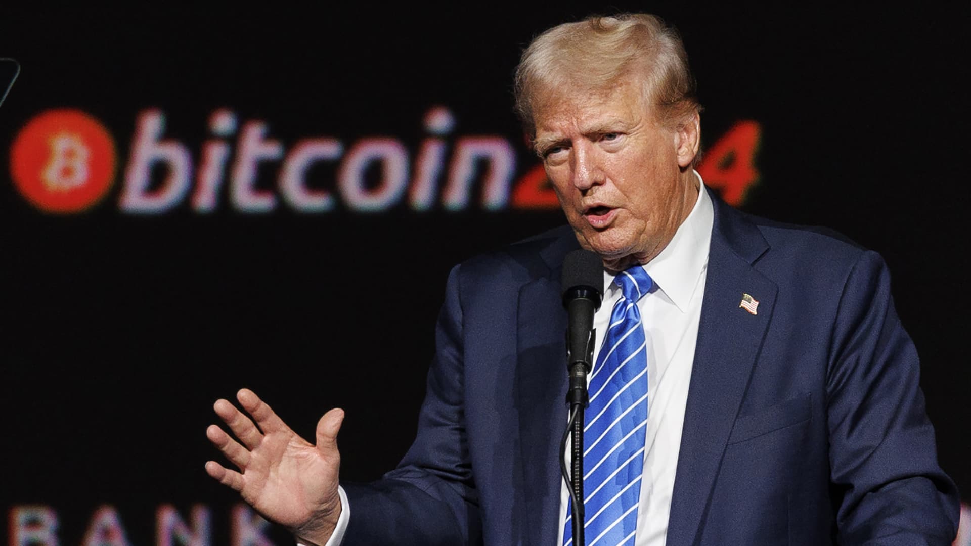 Republicans buy crypto more than Democrats, data shows — what's driving the divide