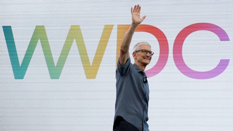 Apple stock is coming hot into next week's WWDC. How the company can meet the moment