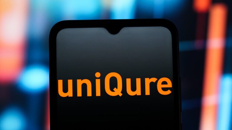 UniQure to seek FDA approval for Huntington's disease gene therapy after previous clash with agency