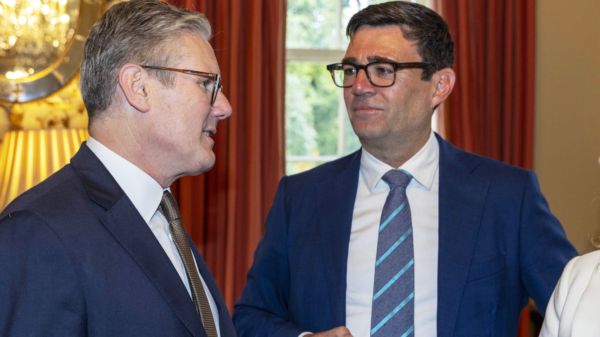 Andy Burnham wins Makerfield by-election, opening path to challenging Prime Minister Keir Starmer