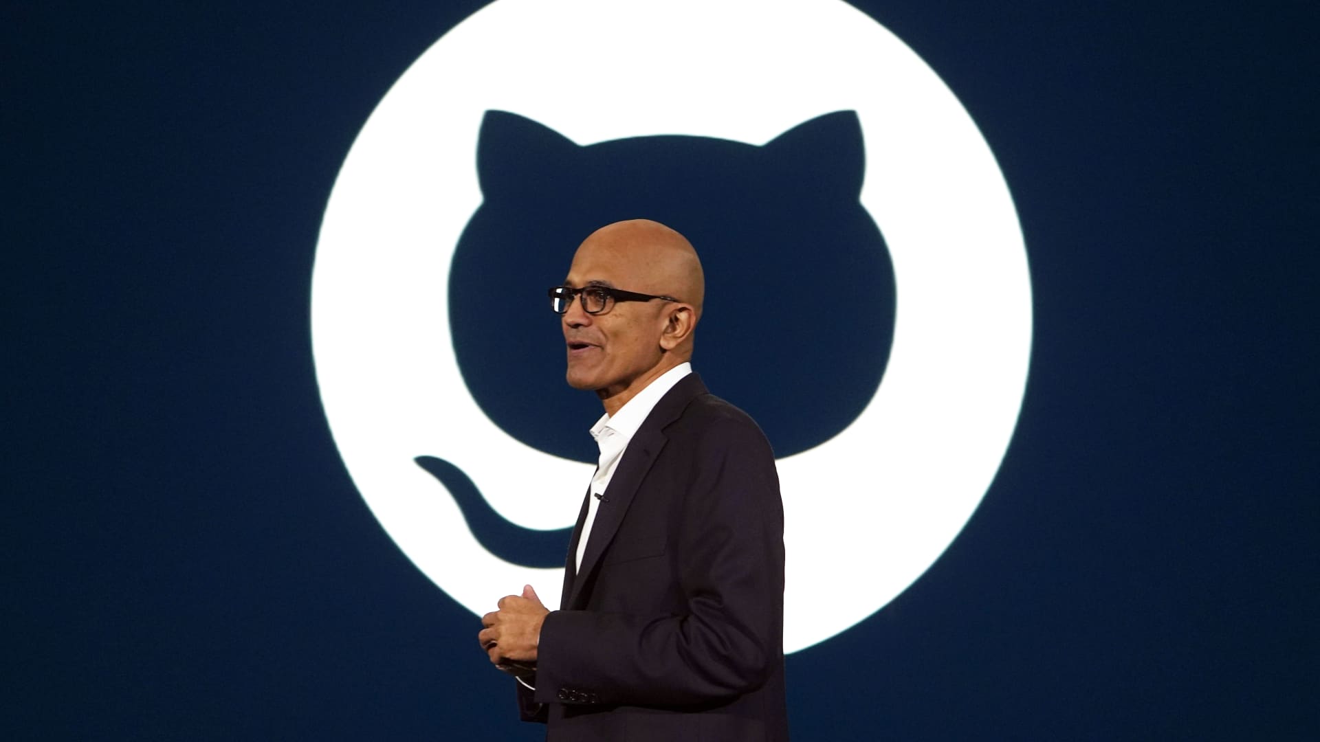 Microsoft could soar to new highs thanks to homegrown AI push, Wells Fargo says
