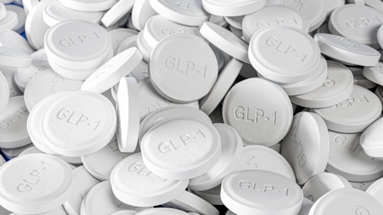 Novo and Lilly are competing to win the GLP-1 pill market as they prepare for Medicare coverage