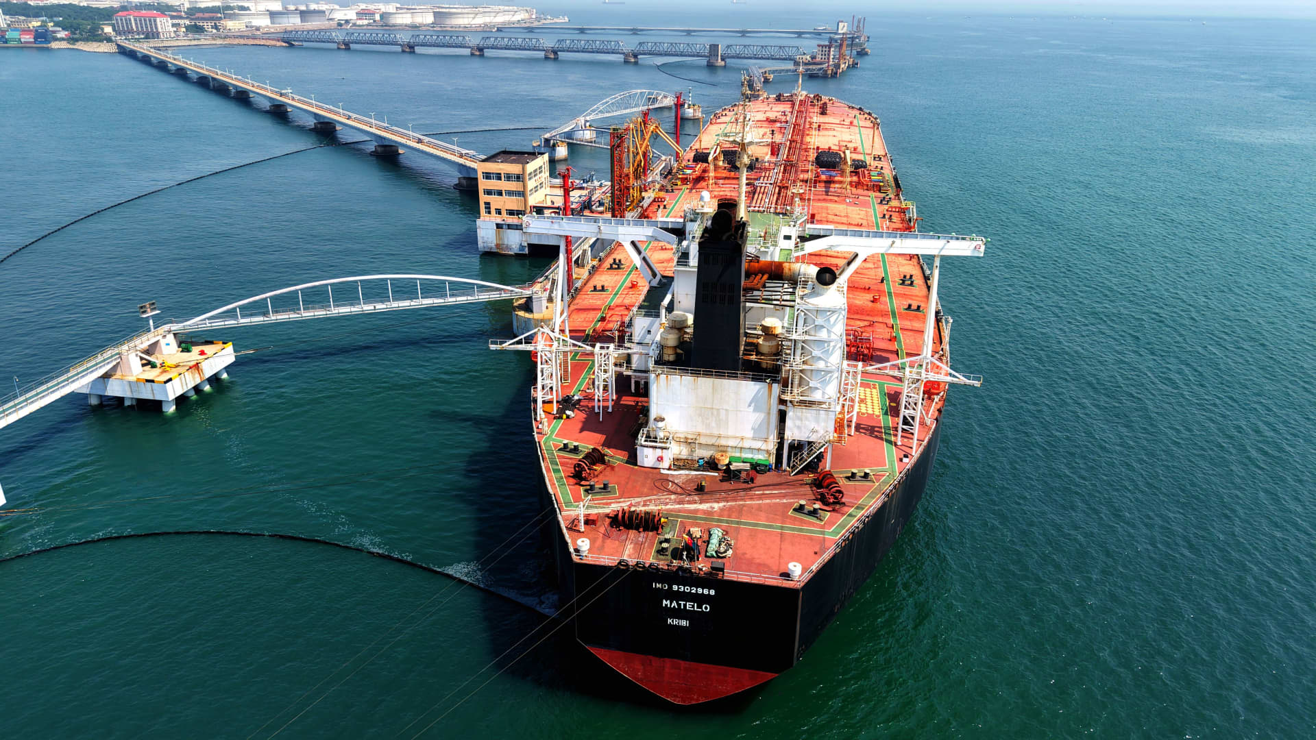 Goldman Sachs cuts oil price forecast as Hormuz deal brings forward Gulf supply recovery