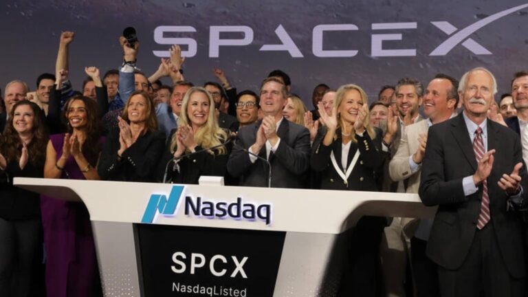 SpaceX shares to more than double to above $400, says research firm