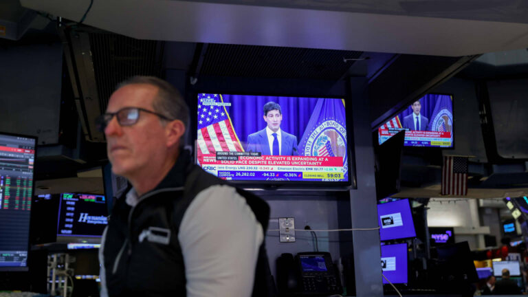 Fedspeak vs. war deal: Here are the things that drove this week's stock market