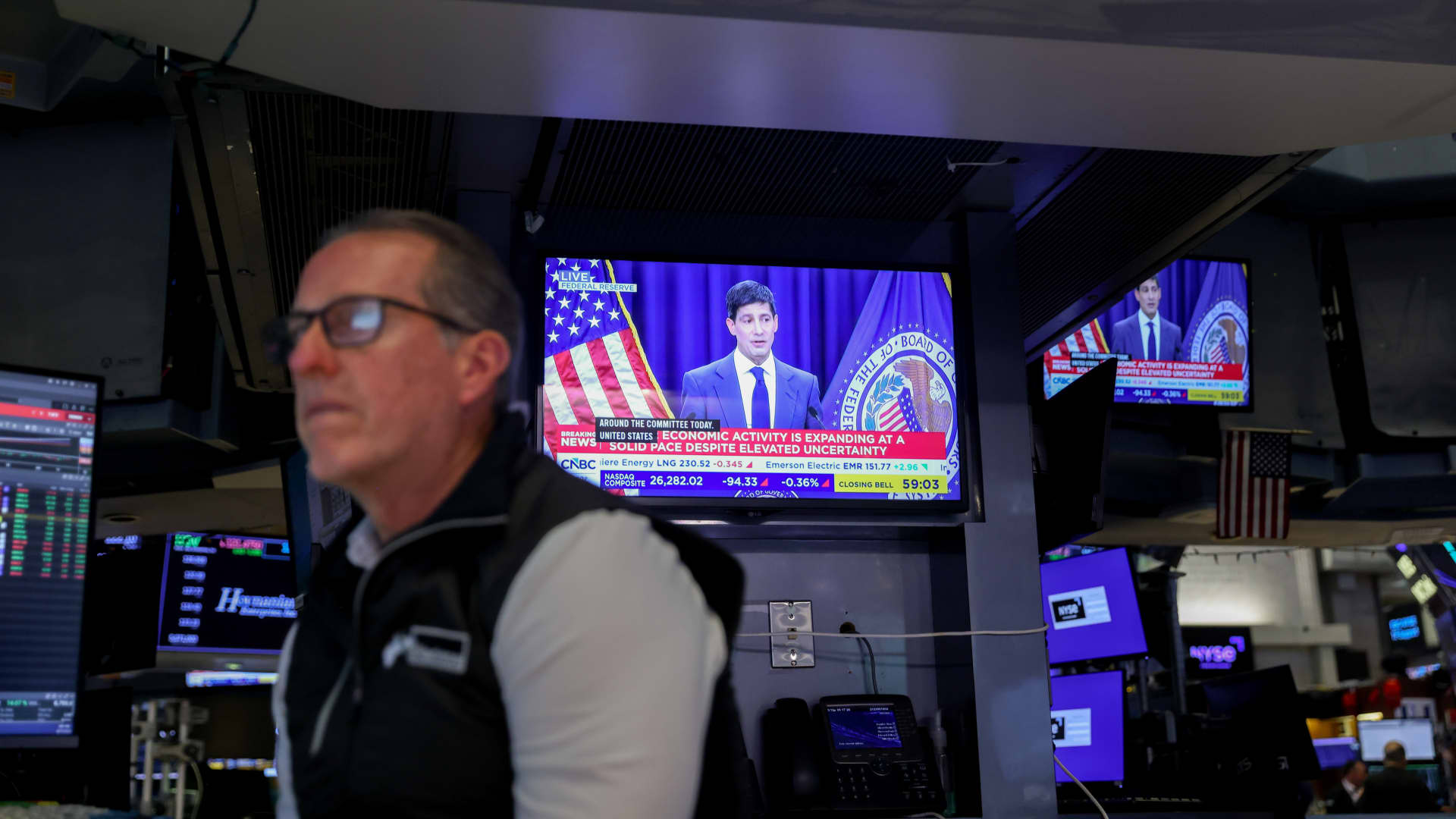 Fedspeak vs. war deal: Here are the things that drove this week's stock market
