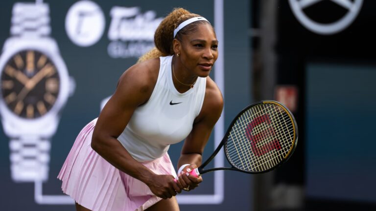 Serena Williams to play singles at Wimbledon via wild card