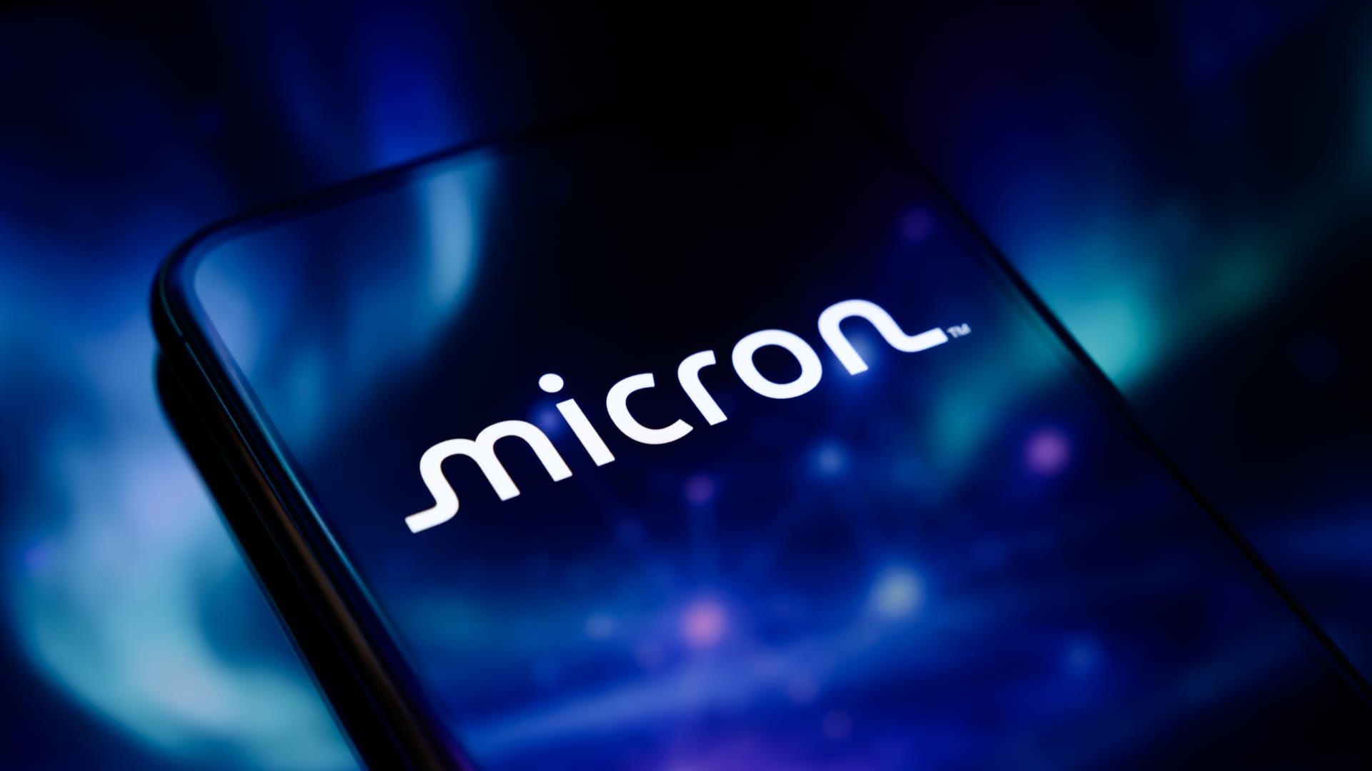 Micron topped lofty earnings expectations. Wall Street sees even more momentum as chipmaker announces a slew of deals