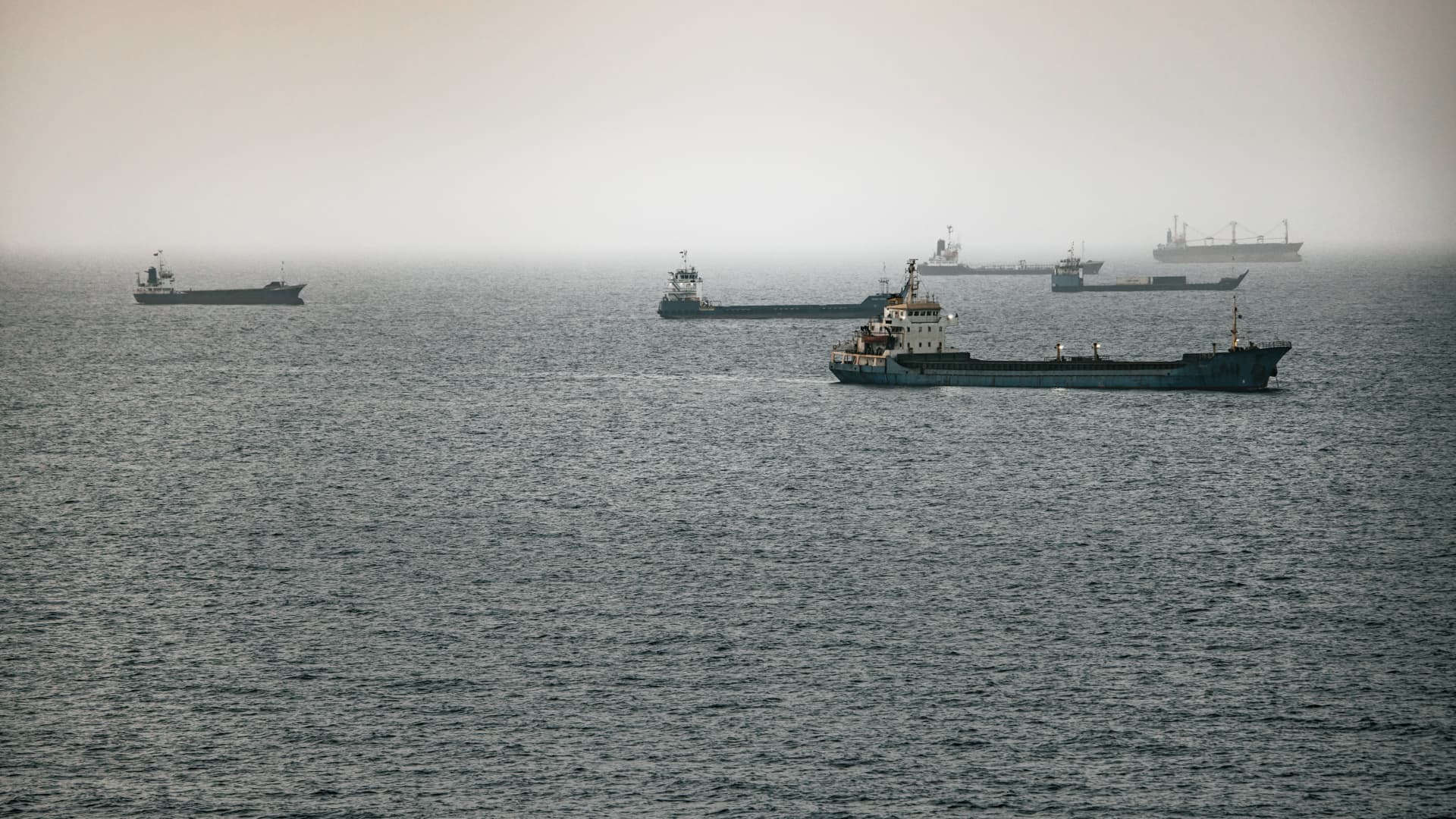 Strait of Hormuz evacuation plan to begin for ships stranded in Persian Gulf, maritime organization says