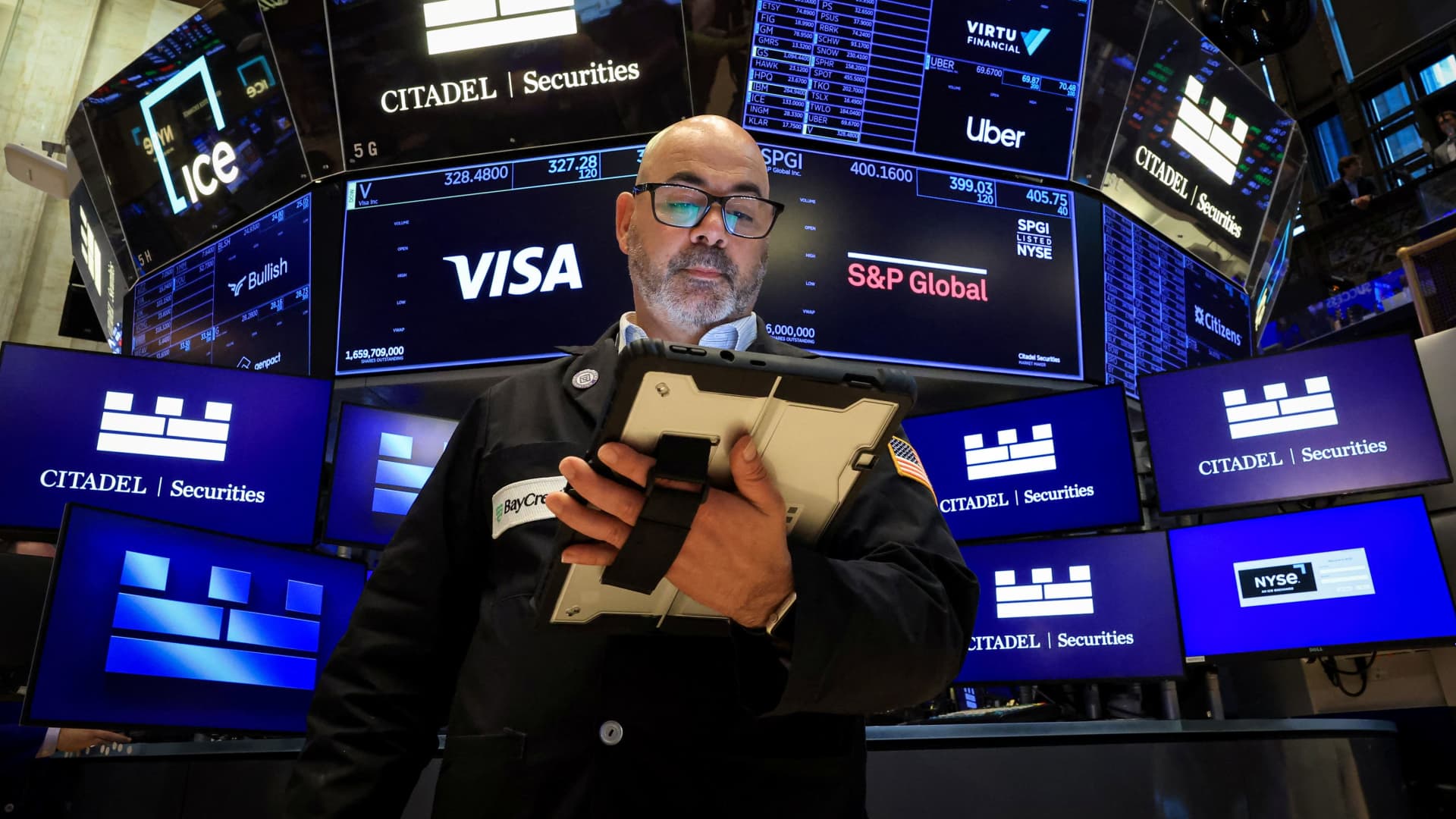 S&P 500 futures rise as Micron surges after earnings; Wall Street awaits key inflation reading: Live updates
