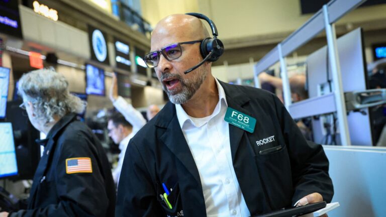 Stock futures are little changed after Nasdaq posts four-day losing run: Live updates