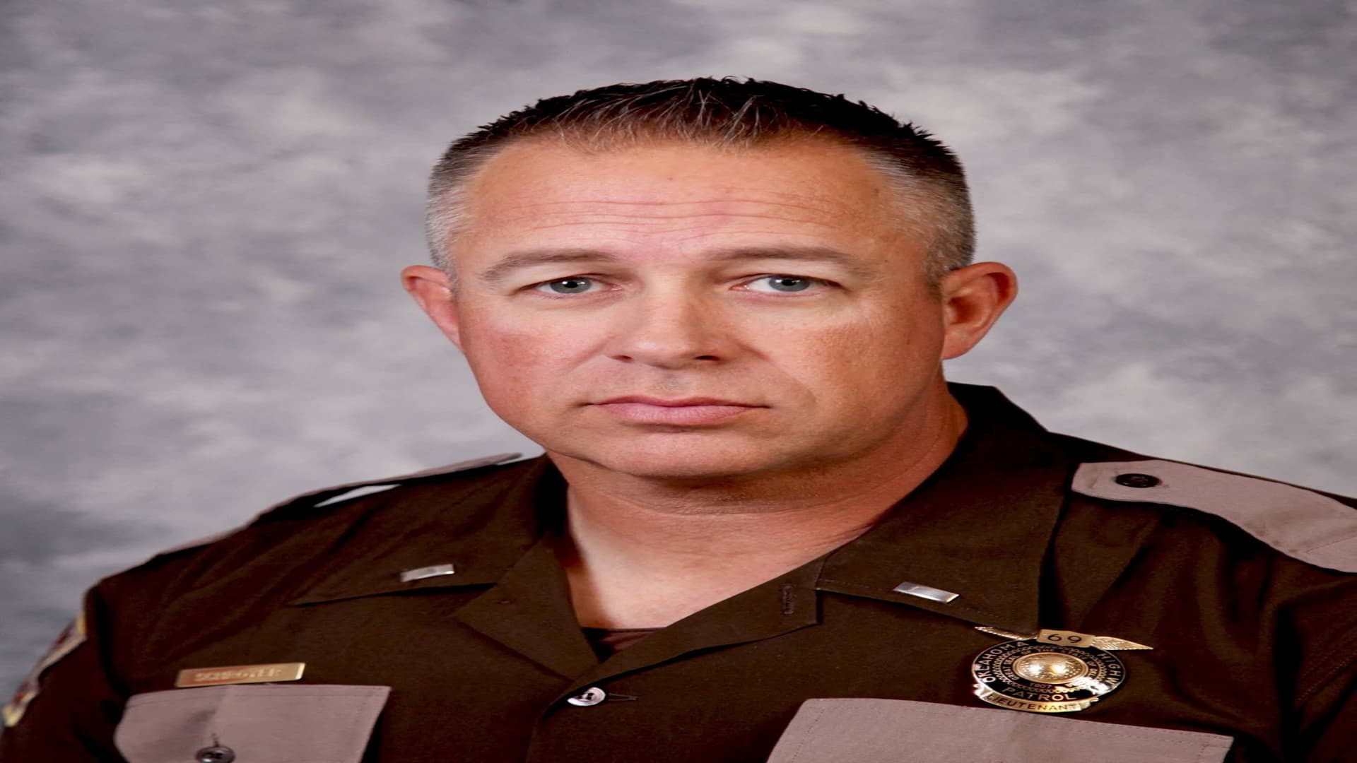 Trump says he is nominating former Oklahoma state trooper Lance Schroyer as ICE director