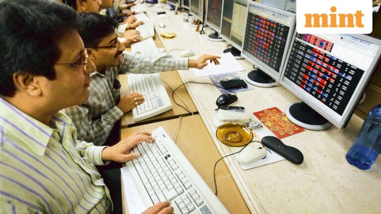 Stock market today:Gift Nifty hints muted start;US tech stocks sell-off, Kospi rebounds to oil prices - 8 stocks to buy