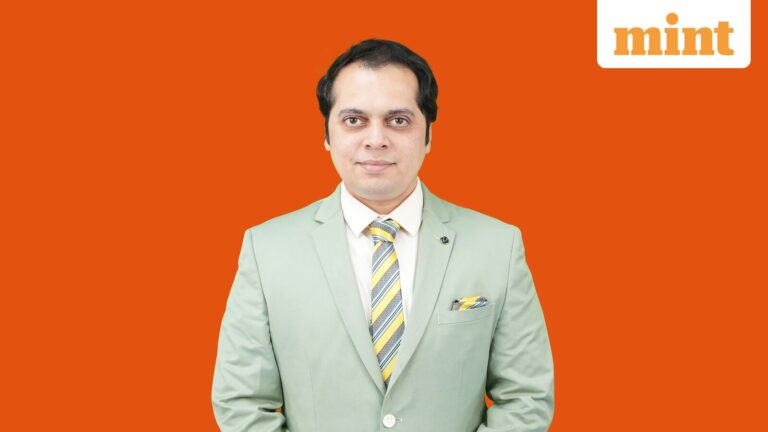 Bajaj Finserv to Union Bank - Jay Thakkar suggests 3 stocks to buy or sell for short-term in F&amp;O segment
