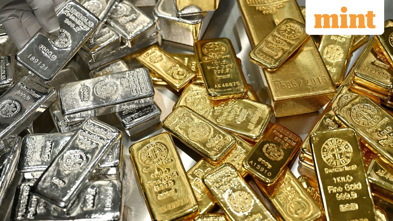 Top gold ETF managers cap large-ticket inflows. Will it hurt retail investors?