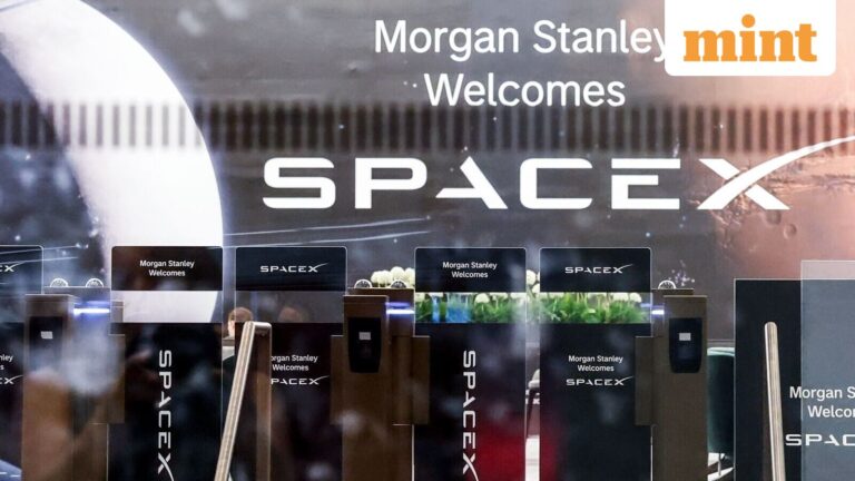 The great, big, boring SpaceX IPO