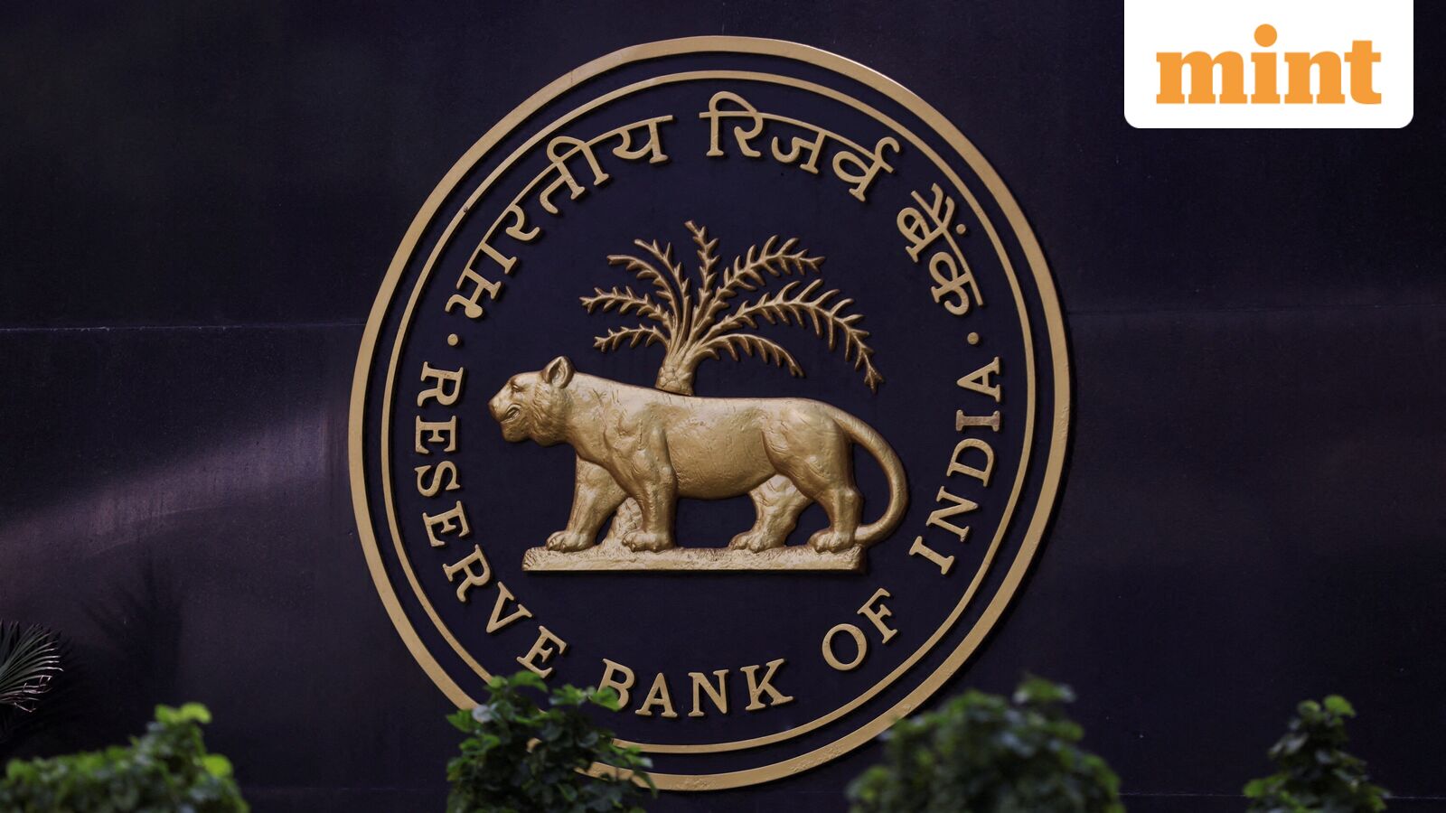RBI unveils dollar-rupee swap window to draw inflows, steady rupee