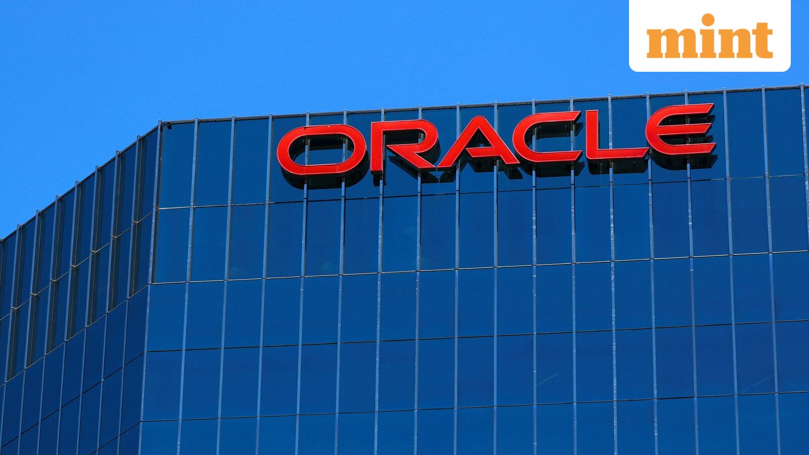 Oracle stock price falls after 30% surge in three sessions; what’s next?