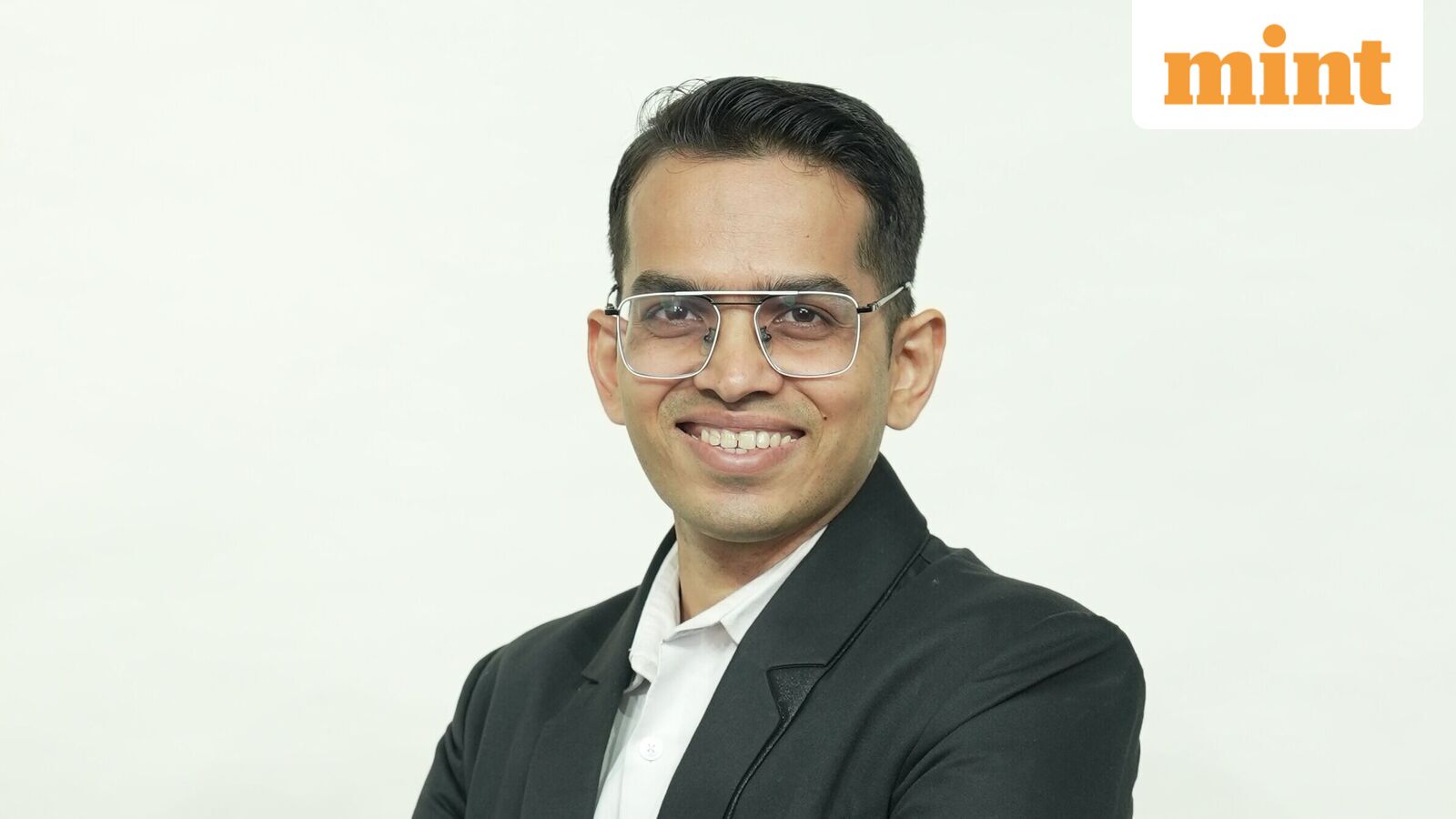 Ruchit Jain of Motilal Oswal suggests Grasim, Bank of Maharashtra shares to buy for the short term