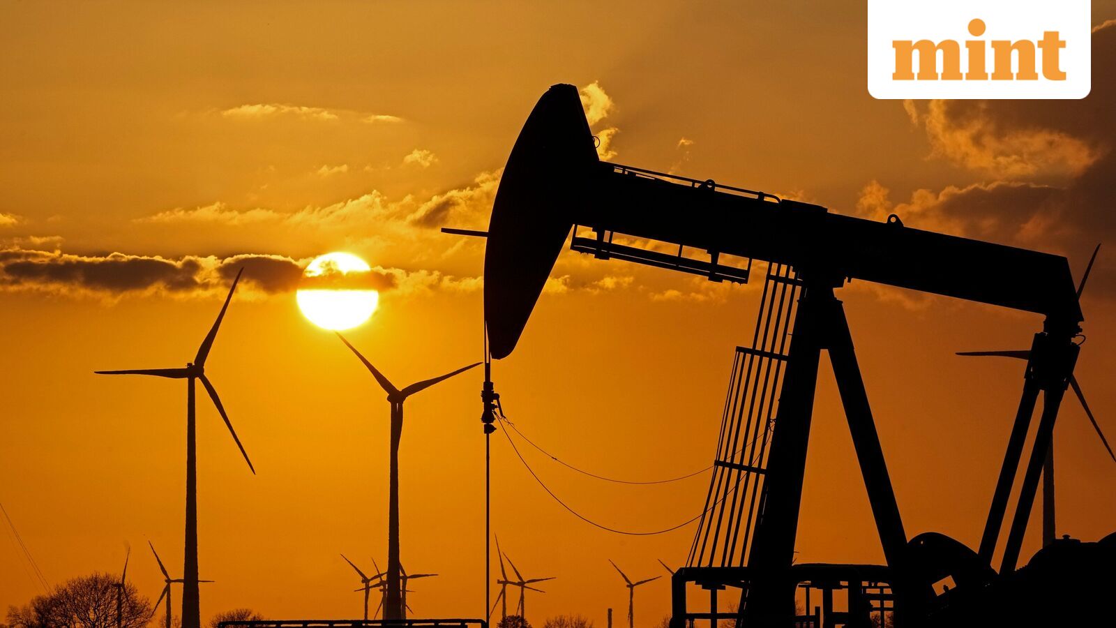 Oil price steadies amid US-Iran ceasefire uncertainty; Brent hovers at $95. What's the near-term outlook?