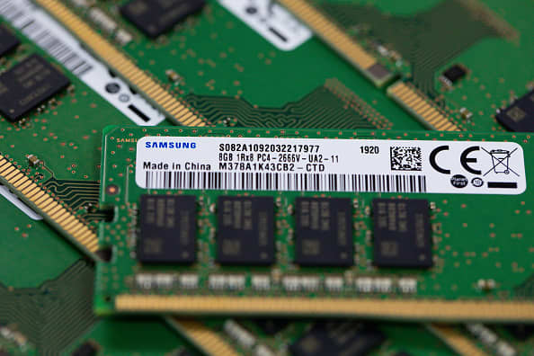 How Samsung became the world's second biggest advanced chipmaker