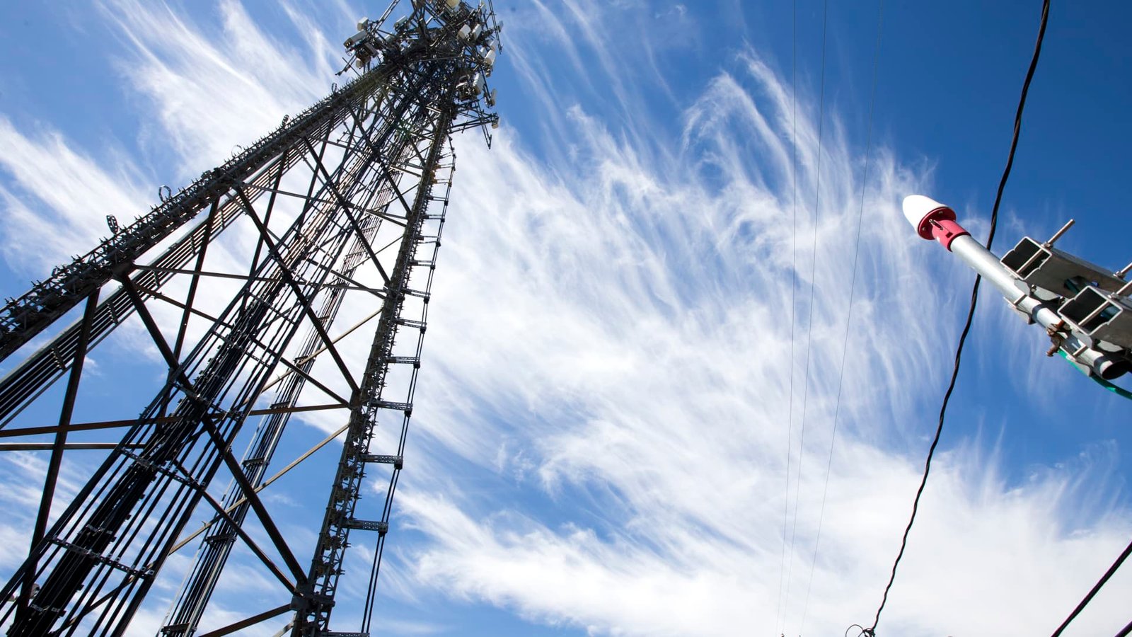 This telecommunications giant could lose ground to SpaceX's Starlink, Wells Fargo says