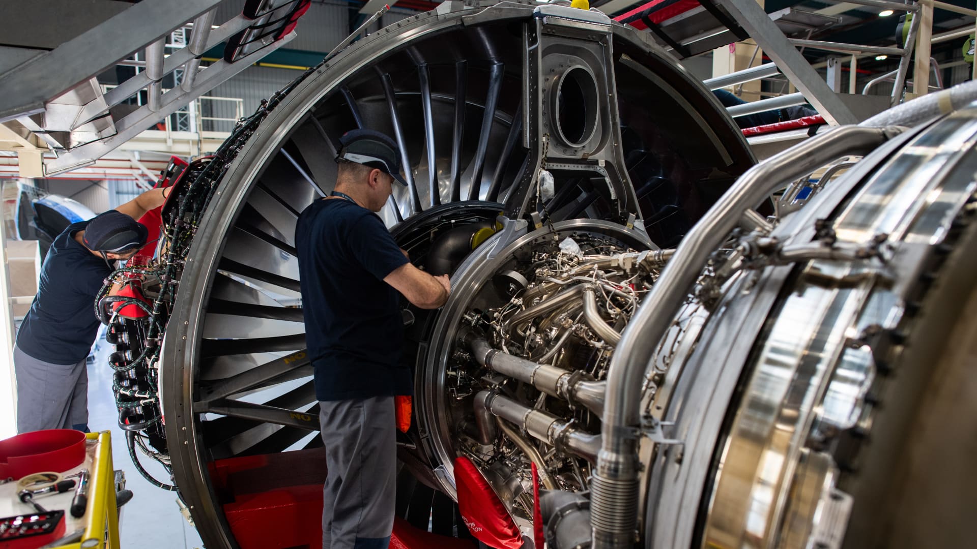 Halo stocks are benefiting from the AI boom, Goldman Sachs says. Here are the European firms they're backing