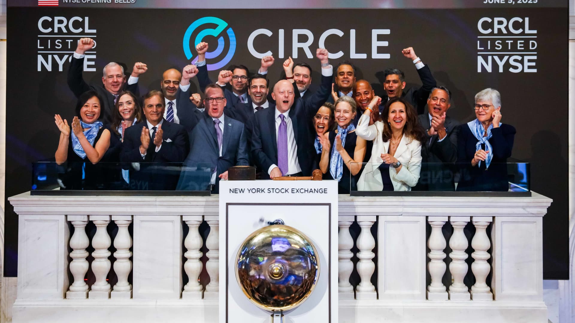 Circle gets an OCC bank charter as stablecoin competition heats up, shares surge 14%