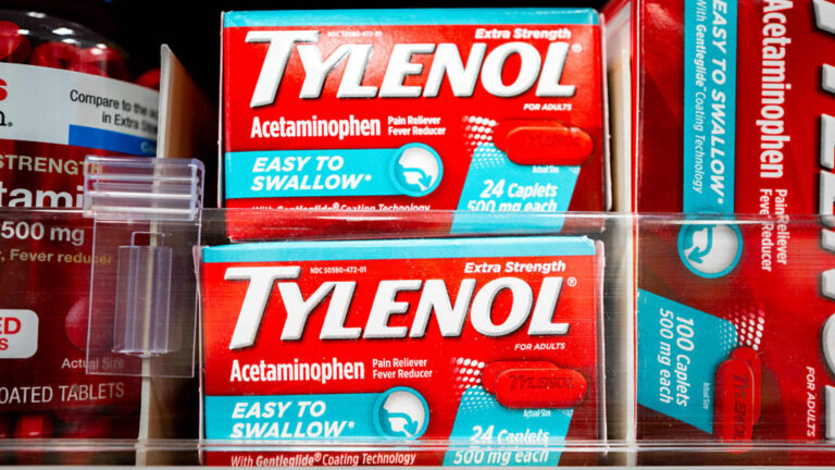 U.S. appeals court revives private lawsuits linking Tylenol to autism